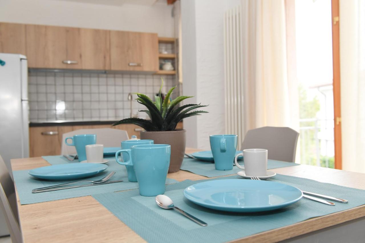 Blue Apartment - A Due Passi Dal Lago, Parcheggio Privato Lazise Exteriér fotografie